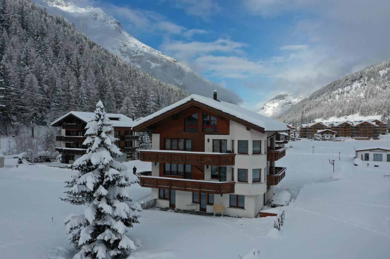 Ferienhaus Antigua Saas-Grund Ngoại thất bức ảnh