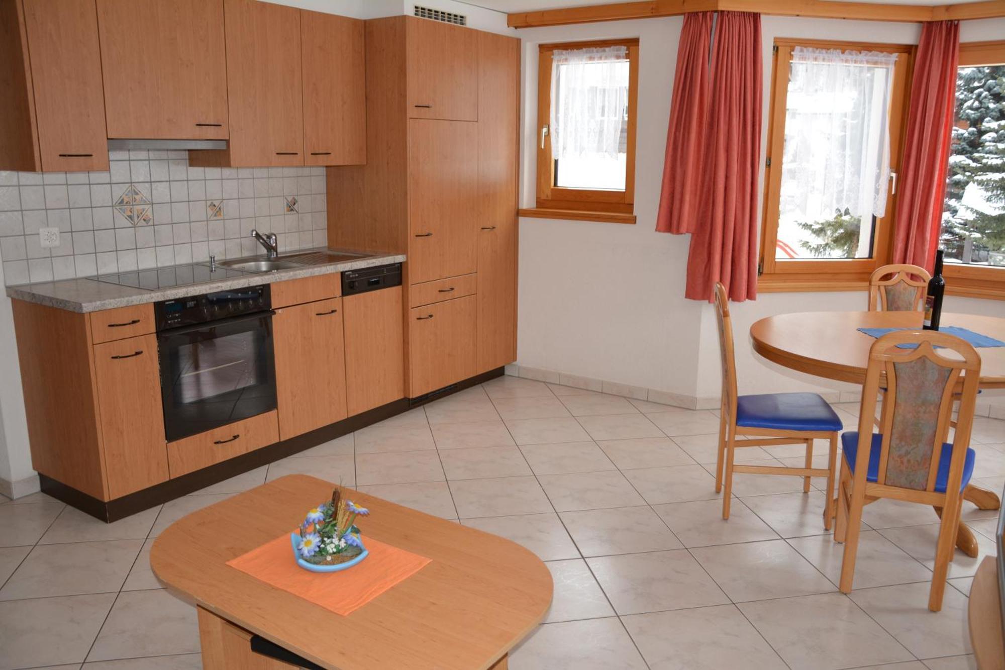 Ferienhaus Antigua Saas-Grund Phòng bức ảnh